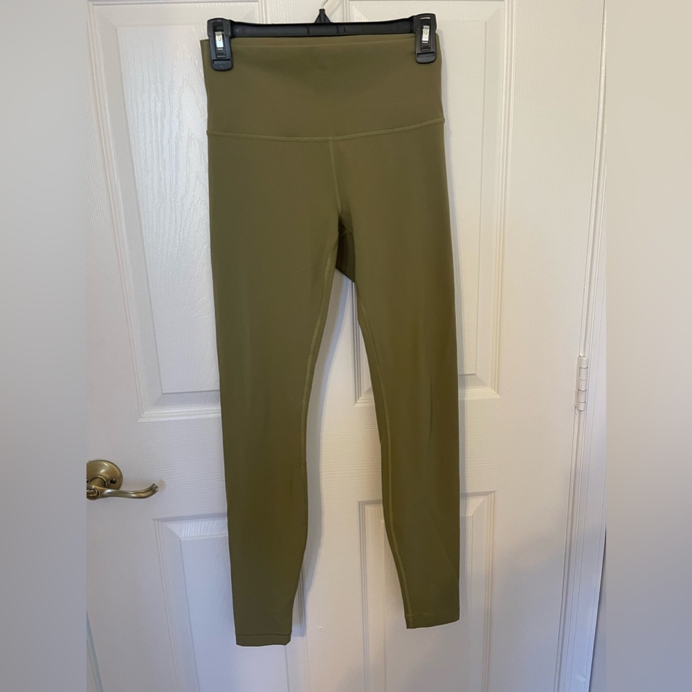 Lululemon Green Legging Size 6 27”